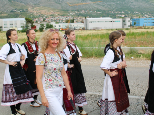 FOTO: HKUD Rama sudjelovao na dječjoj smotri folklora u Rodoču