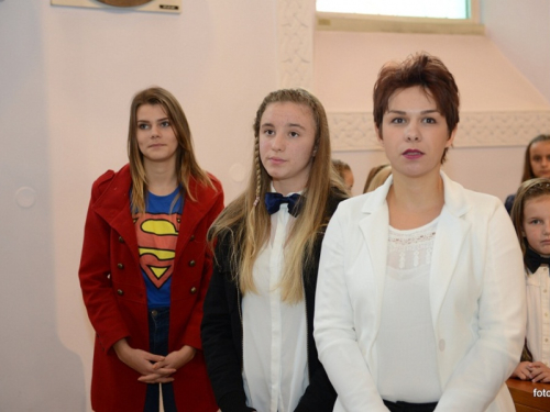 FOTO: Zlatna harfa u župi Prozor