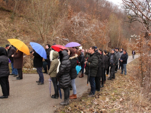 FOTO: Put križa u župi Uzdol - prva korizmena nedjelja