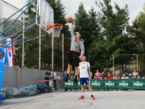 FOTO: Završen turnir "Streetball Rama 2014."