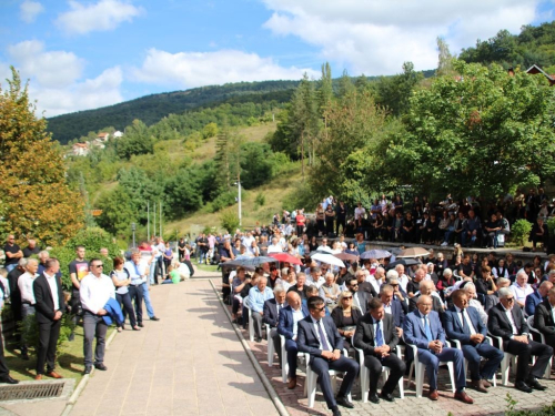 FOTO: Obilježena 26. obljetnica stradanja Hrvata na Uzdolu