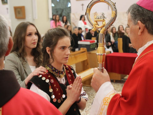 FOTO: Krizma u župi Rama - Šćit