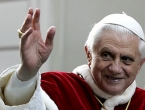 Završio je posljednji angelus Pape Benedikta XVI.