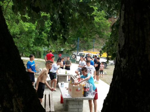 FOTO: Uređeno odmorište i plaža Gračac