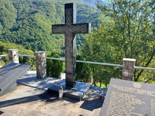 FOTO: Na Hudutskom obilježena 32. obljetnica stradanja Hrvata