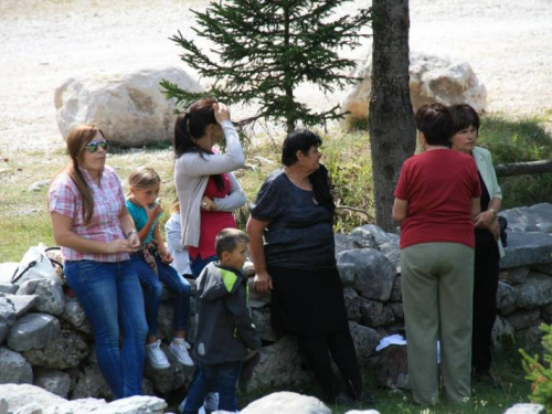 FOTO: Misa za poginule duvandžije na Vran planini