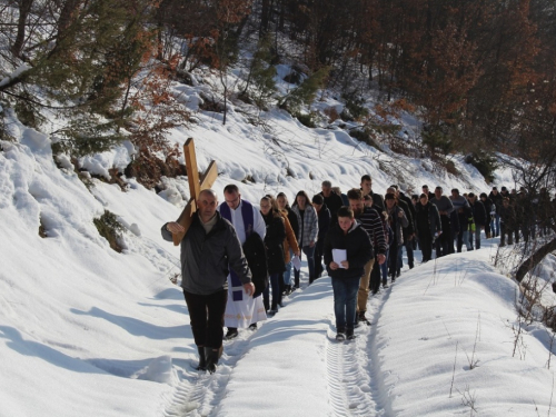 FOTO: Put križa - Druga korizmena nedjelja u župi Uzdol