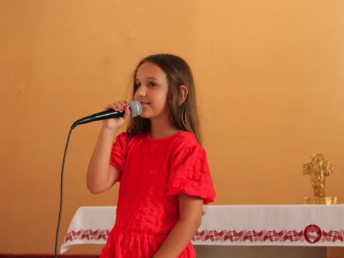 FOTO: U Prozoru održan dječji festival 'Djeca pjevaju Isusu'