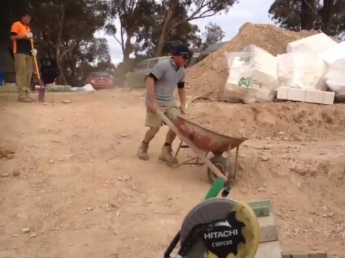 Video: Smiješne nezgode na gradilištima