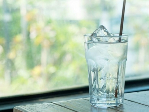 Koliko je vode dnevno dobro piti za lakše mršavljenje?