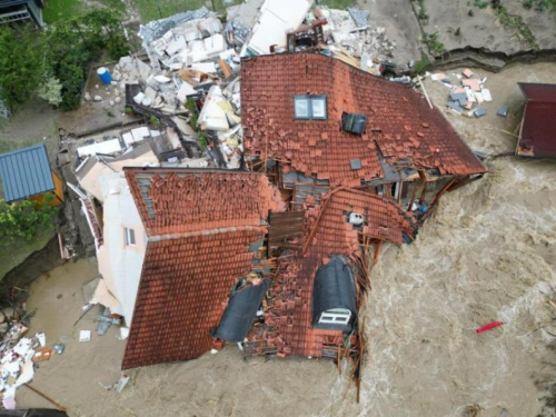 Slovenija: Poplave ubile šestero ljudi