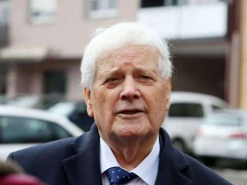 Hrvatska traži raspisivanje crvene Interpolove potjernice za Fikretom Abdićem