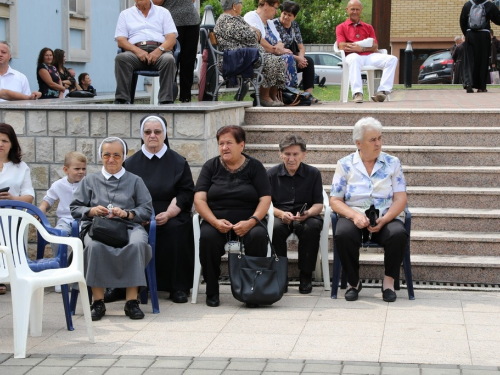 FOTO: Mlada misa vlč. Josipa Papka u župi Prozor