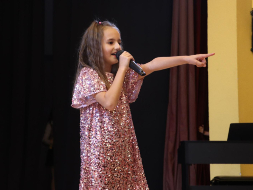 FOTO: Petra Krešo pobjednica dječjeg festivala ''Mala Rama 2025.''