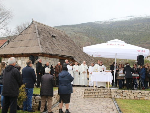 FOTO: Rumbočka fešta na Zahumu, proslavljen sv. Josip Radnik