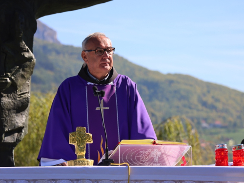 FOTO: Dan sjećanja na ramske žrtve - Komemoracija na Šćitu