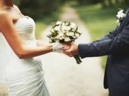 Na svadbe će gosti morati donijeti potvrdu da su negativni, preboljeli koronu ili cijepljeni