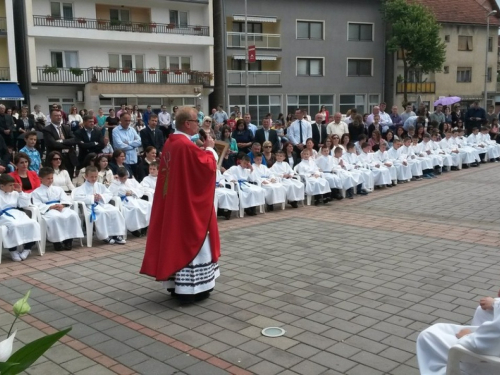 FOTO: Prva pričest u župi Prozor