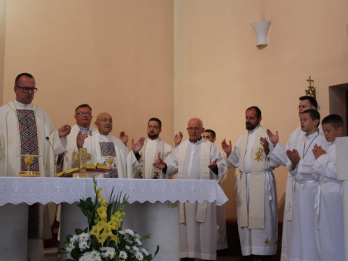 FOTO: Dan posvete crkve i duhovnih zvanja u župi Prozor
