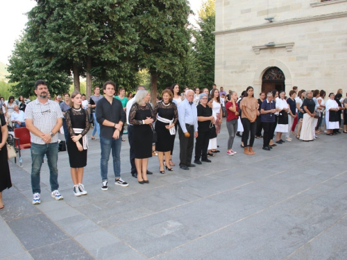 FOTO: Promocija knjige dr. sc. Šimuna Novakovića i druga večer trodnevnice na Šćitu