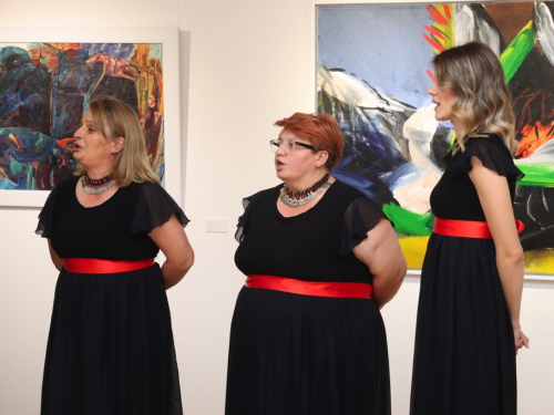 FOTO: Svečano otvorena Galerija Franjevačkog samostana Rama Šćit