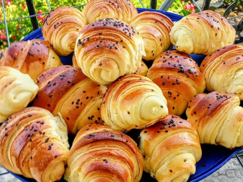 Zlatne lisnate kiflice
