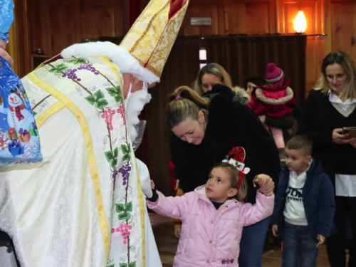 FOTO: Sv. Nikola posjetio župu Rama-Šćit