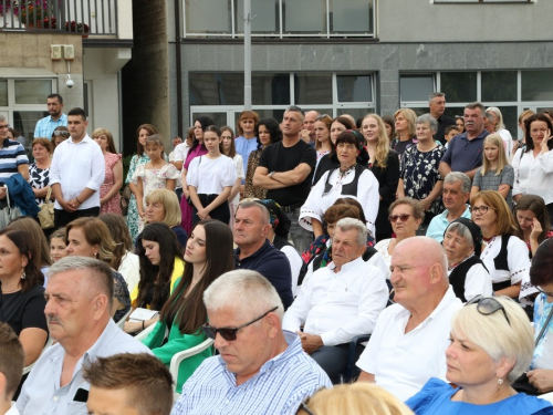 FOTO: Mlada misa vlč. Josipa Papka u župi Prozor