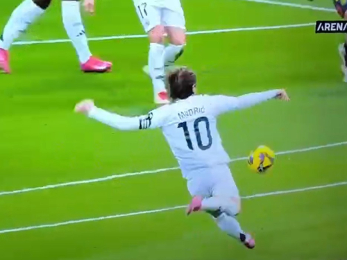 Modrić produžio ugovor s Realom na mjesec dana