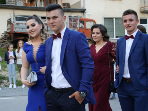 FOTO: Matura 2018. - Defile mladosti na ulicama Prozora