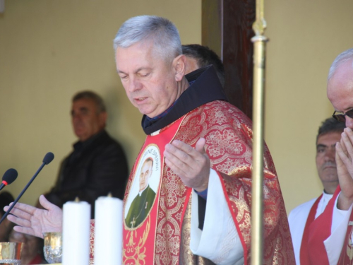 FOTO: Na Uzdolu obilježena 24. obljetnica stravičnog pokolja nad Hrvatima