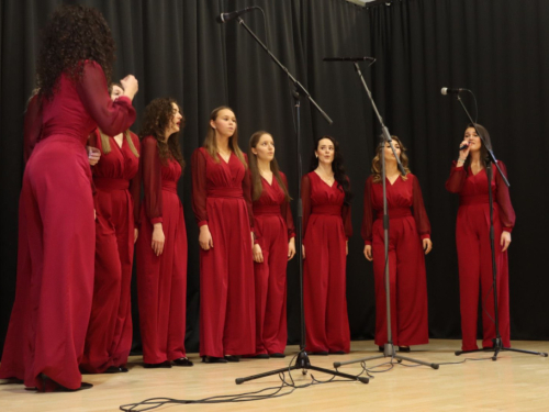 FOTO/VIDEO: U Prozoru održana manifestacija ''Mom gradu na dar''