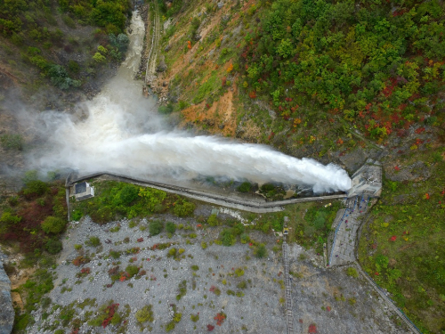 FOTO/VIDEO: Proba temeljnog ispusta brane HE Rama