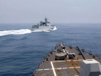 Kineski brod presjekao put američkom razaraču
