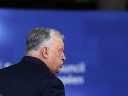 Orbanovi suradnici prebacuju svoja bogatstva u inozemstvo