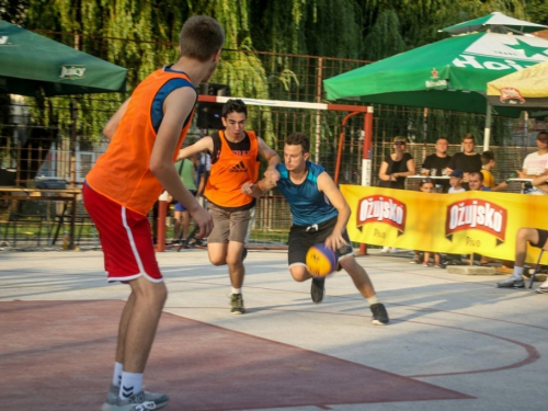 Foto: Internet club dd pobjednik je Streetball Rama 2018. za juniore