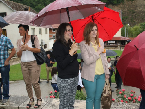 FOTO: Vanjska proslava sv. Ante u župi Gračac