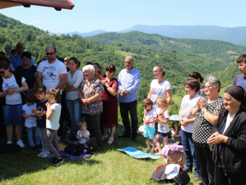 FOTO: Sv. Petar i Pavao u župi Uzdol