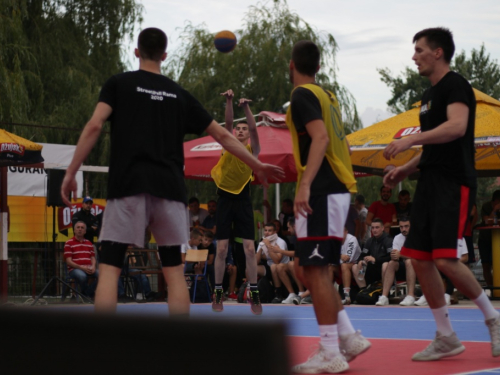 FOTO| Počeo 18. Streetball Rama