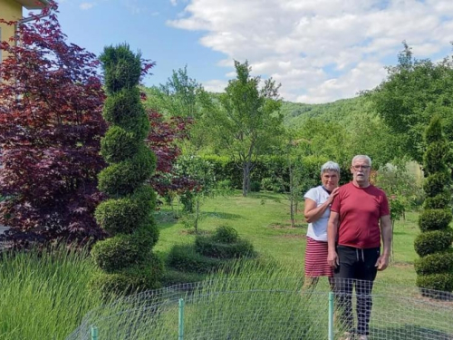 Zvonko i Luca Kaleb okućnicu pretvorili u oazu mira i ljepote