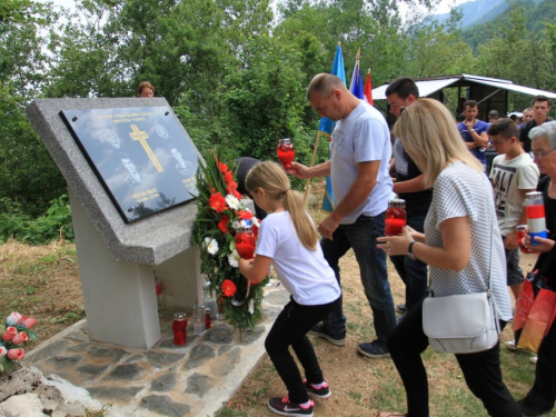 FOTO: Na Pomenu obilježena 23. obljetnica stradanja hrvatskih branitelja