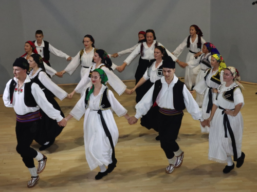 FOTO: 3. večer folklora u Prozoru - ''Običaje svoje zaboravit neću''