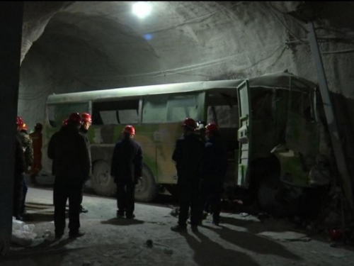 Kina uhitila 11 ljudi zbog rudarske nesreće s 22 poginulih