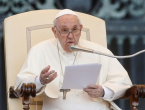 Papa Franjo povodom pravoslavnog Uskrsa traži primirje u Ukrajini