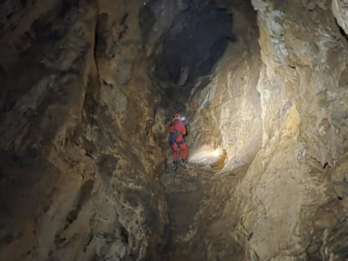 Speleolozi istražuju tajne planine Lib: Novu godinu započinju istraživanjem jame Čavčije