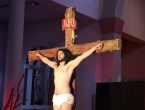 FOTO: Prikaz muke Kristove u crkvi Presvetog Srca Isusova u Prozoru