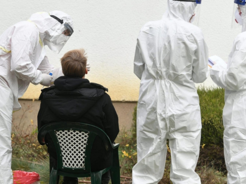 Hrvatska: U protekla 24 sata 2613 novozaraženih