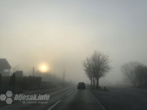 Oprez zbog magle, odrona i radova