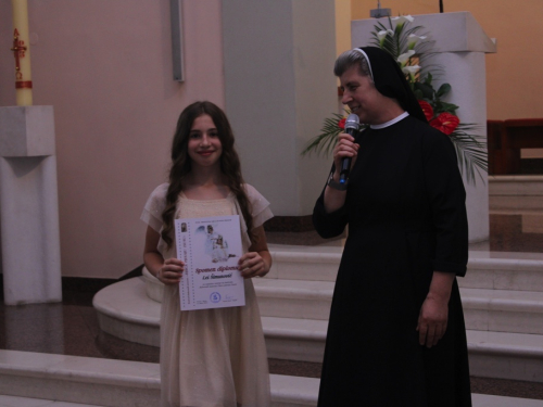 FOTO: U Prozoru održan dječji festival 'Djeca pjevaju Isusu'