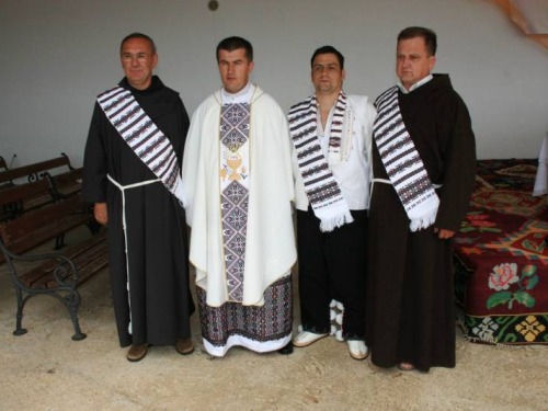 FOTO: Mlada misa don Pere Burečića